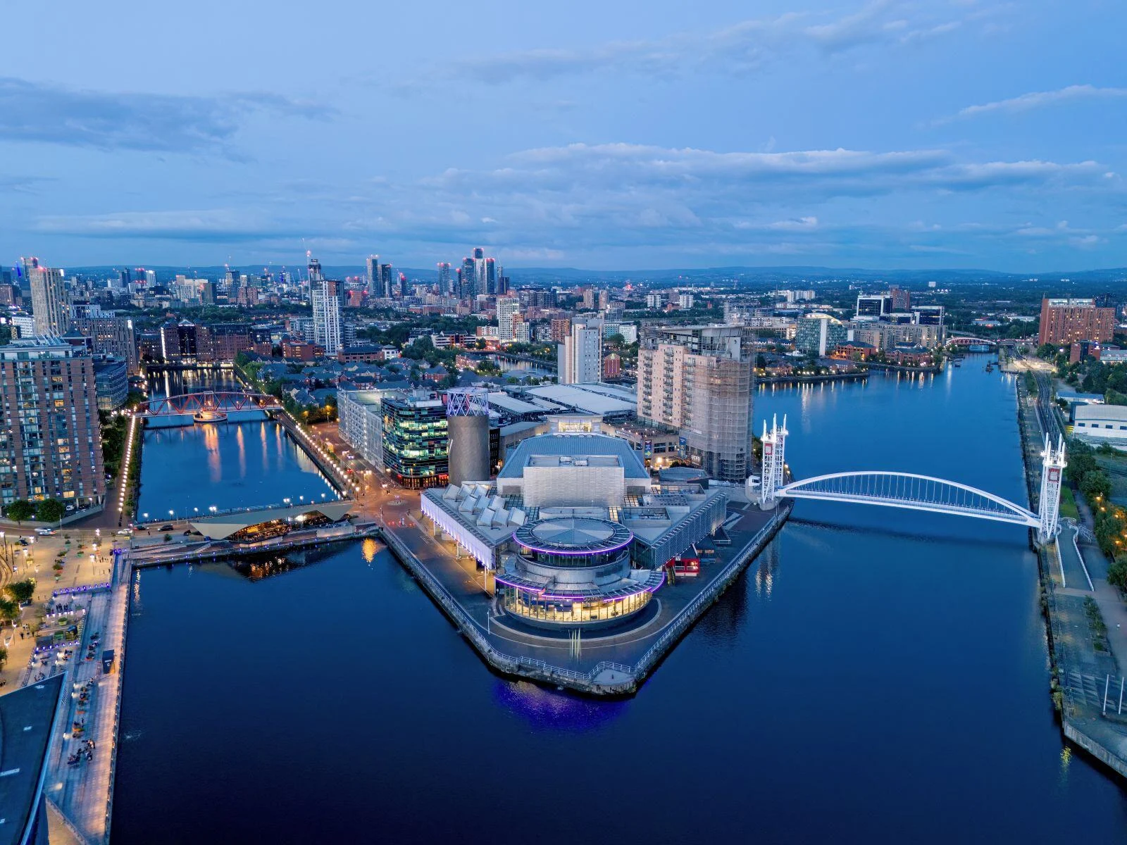 Driving Lesson in Manchester